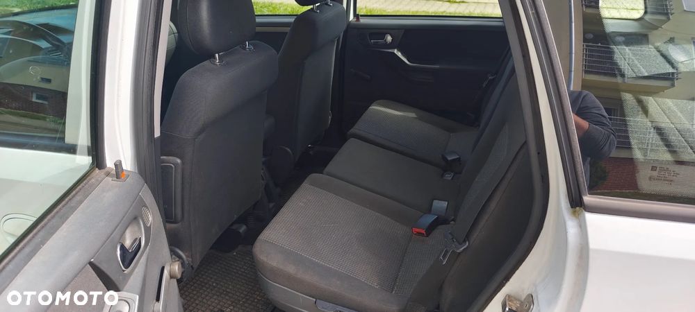 Opel Meriva 1.4 - 14