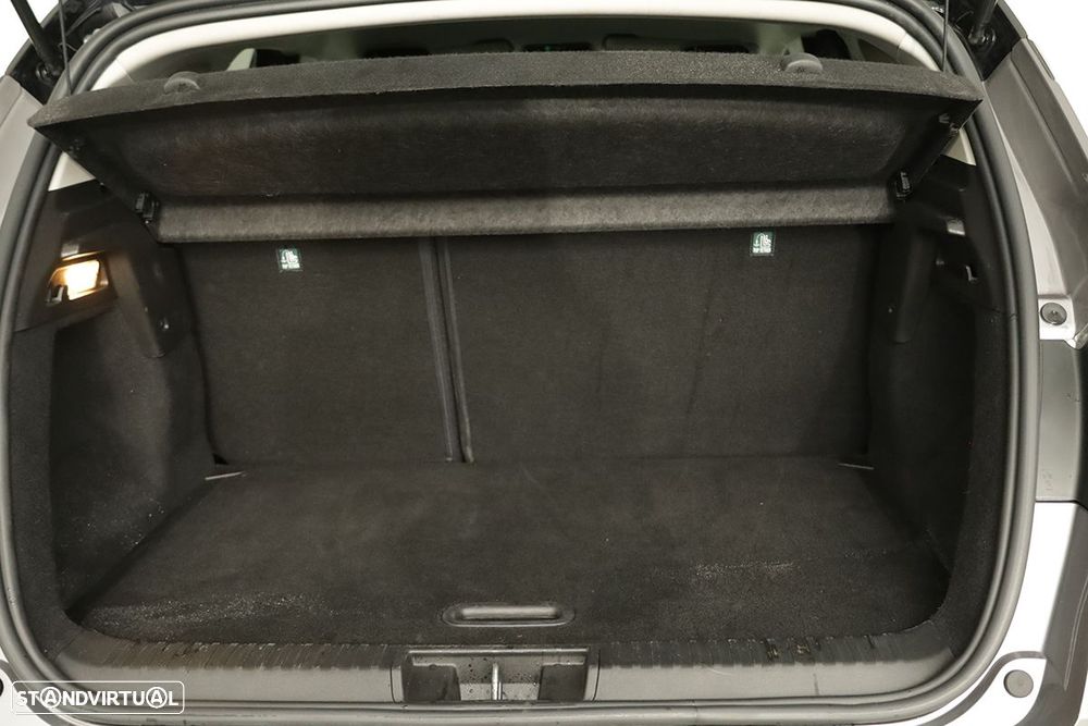 Renault Captur 1.0 TCe Techno - 25