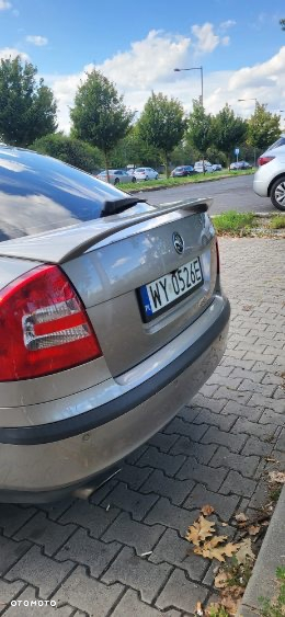 Skoda Octavia 1.6 Elegance EU5 - 5