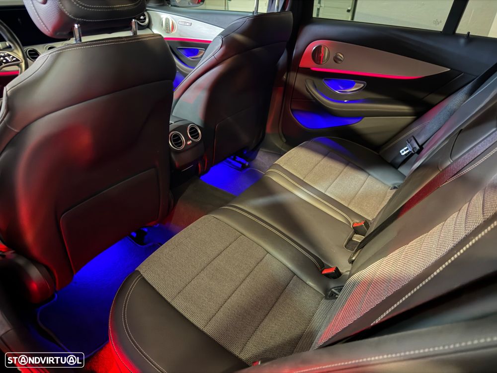 Mercedes-Benz E 300 - 33