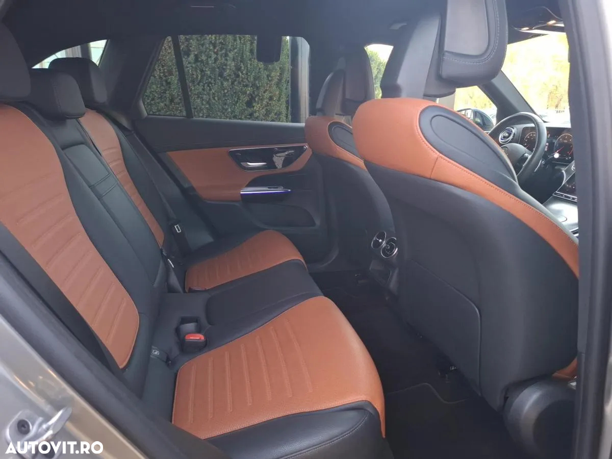 Mercedes-Benz GLC 300 d 4MATIC MHEV - 14