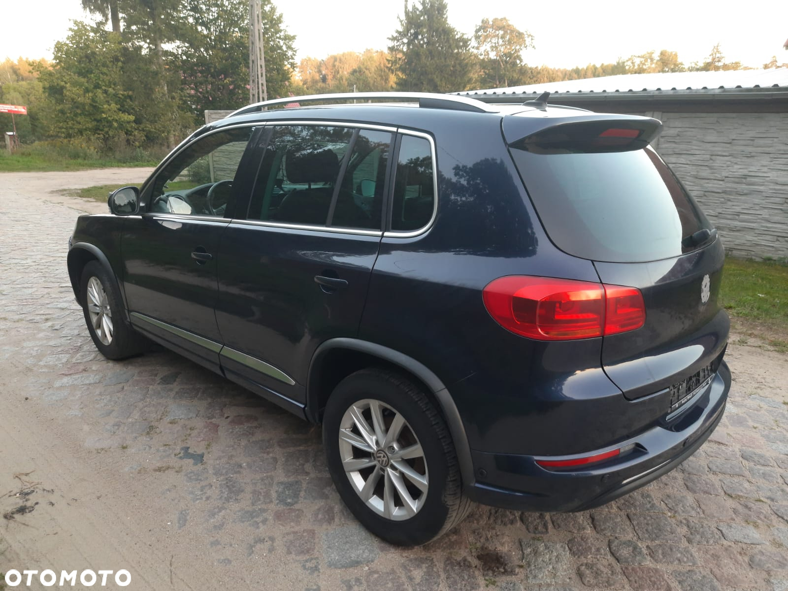 Volkswagen Tiguan 2.0 TDI DPF 4Motion DSG Sport & Style - 4