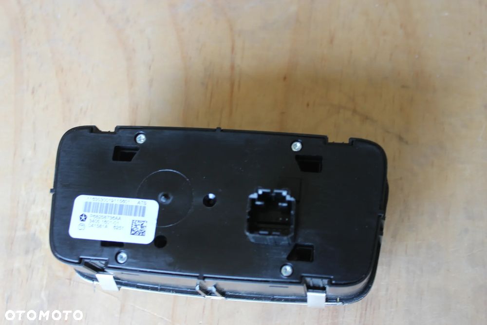 PANEL SKRZYNI BIEGÓW JEEP CHEROKEE WK2 P68258736AA 2018 - 5