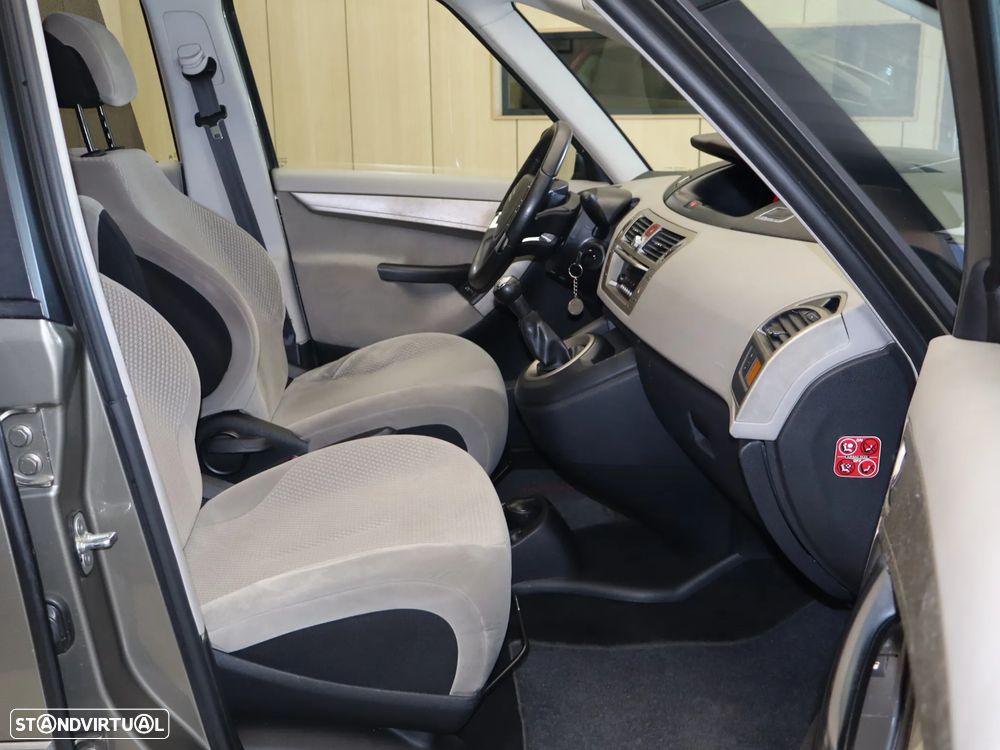 Citroën C4 Grand Picasso 1.6 HDi Seduction - 16