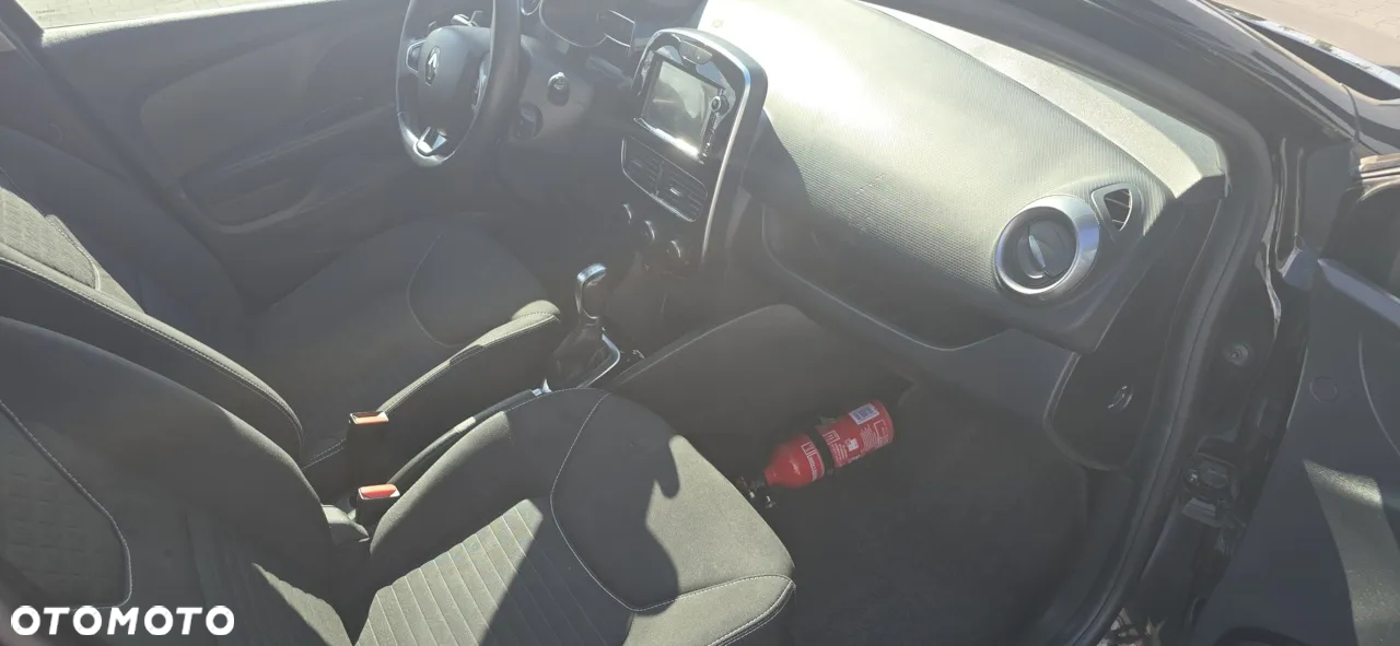 Renault Clio Grandtour Energy TCe 120 EDC LIMITED 2018 - 17