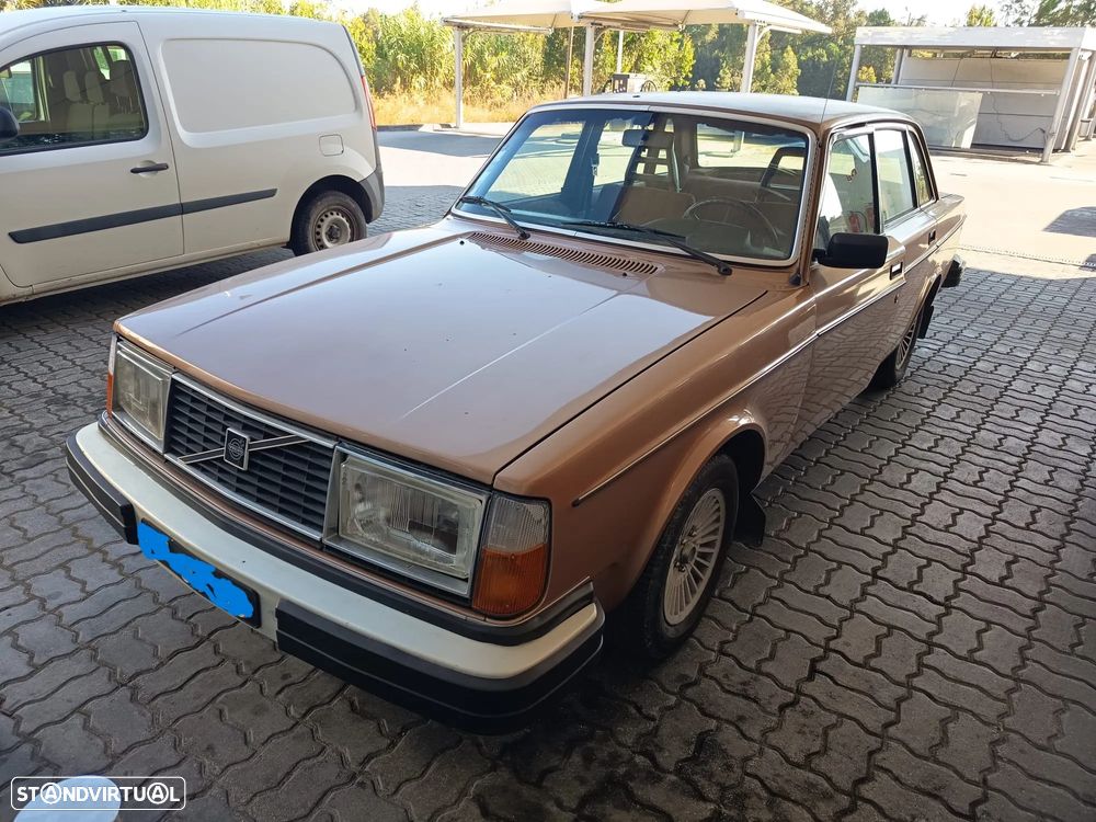 Volvo 244 - 1