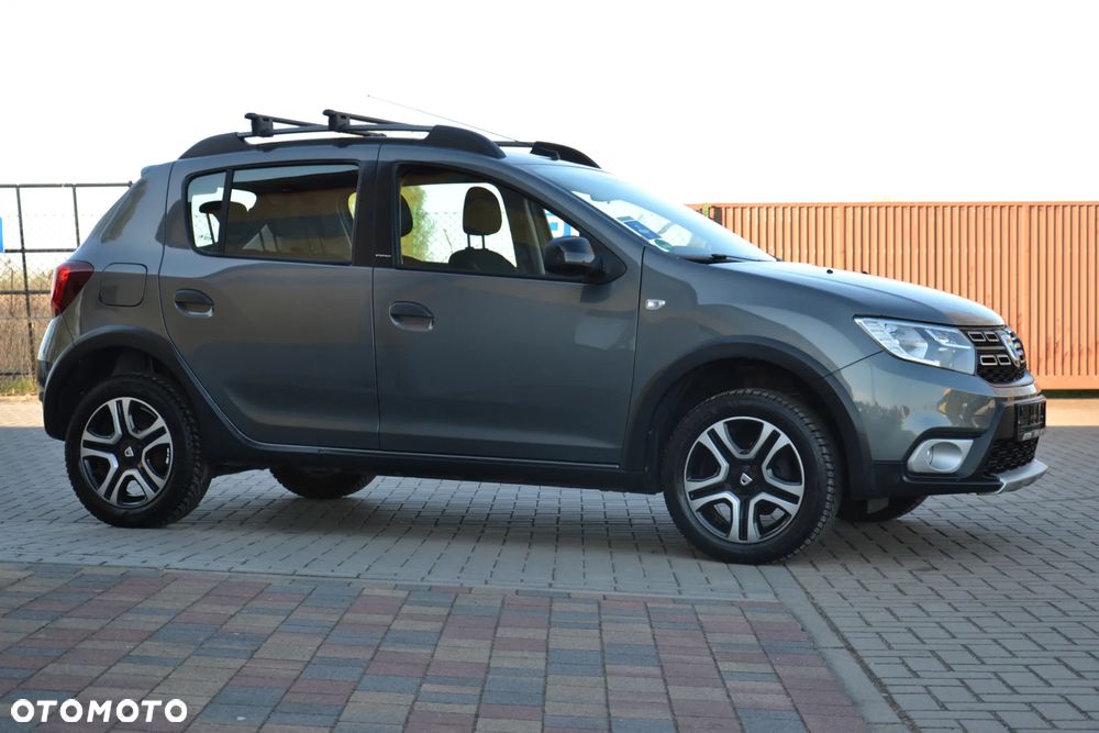 Dacia Sandero Stepway TCe 90 (S&S) Prestige - 8