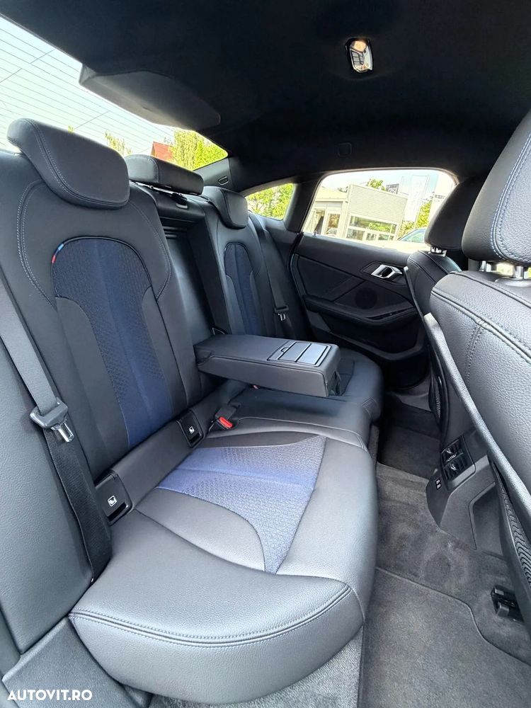 BMW Seria 2 218i AT - 14