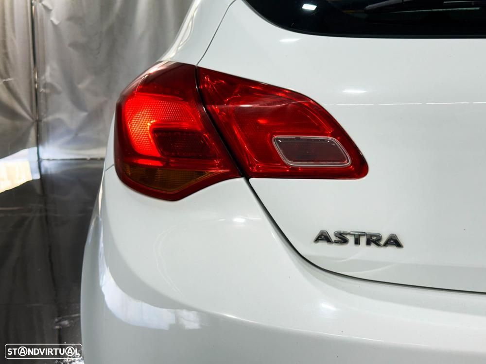 Opel Astra 1.6 CDTI Cosmo S/S J18 - 49