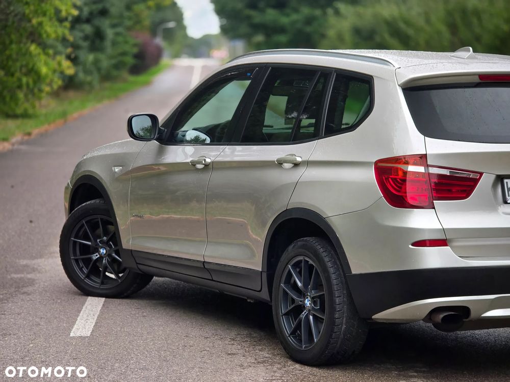 BMW X3 xDrive20i - 38
