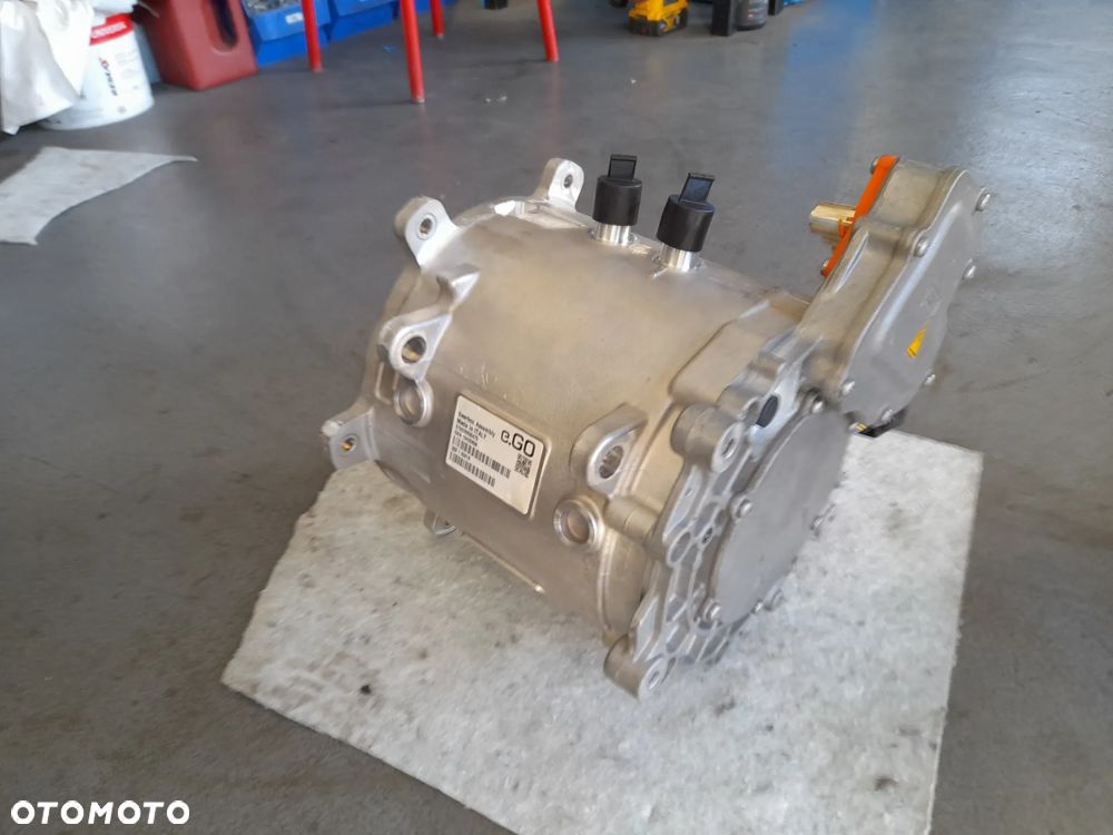 Alternator F03Z0G0112 GKN / e.GO – Volkswagen Caddy oryginał Made in Italy - 8
