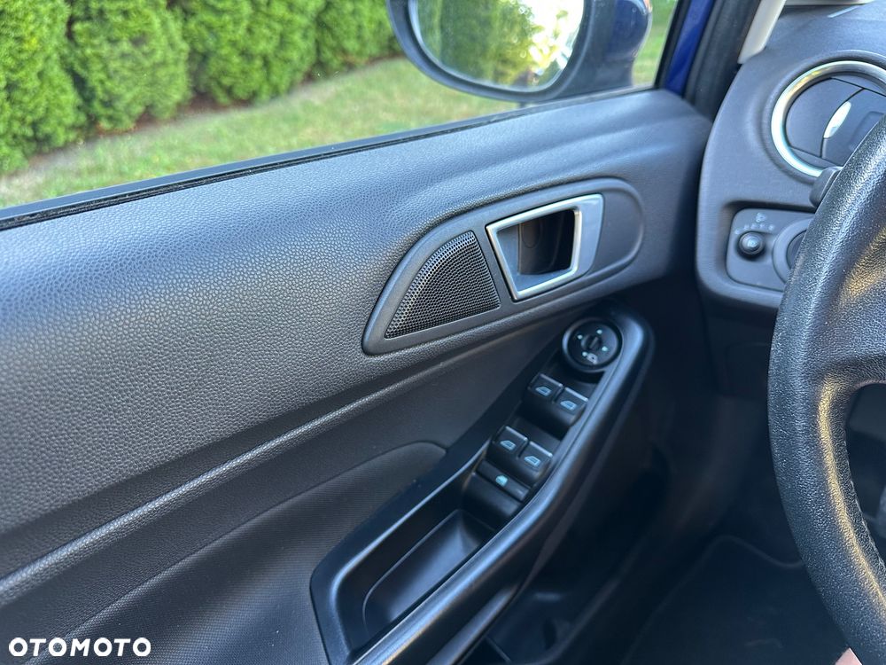 Ford Fiesta - 9