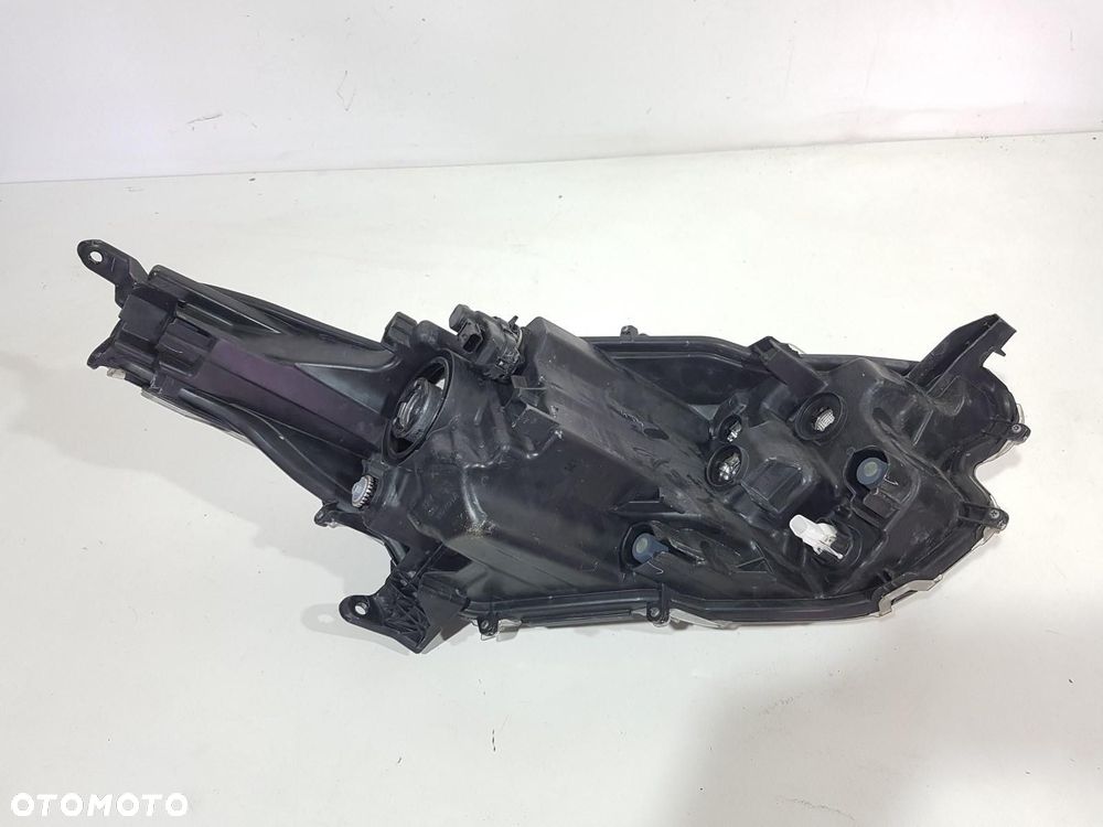 TOYOTA YARIS IV 4 LAMPA PRZÓD PRZEDNIA LEWA EUROPA ORYGINAŁ - 3
