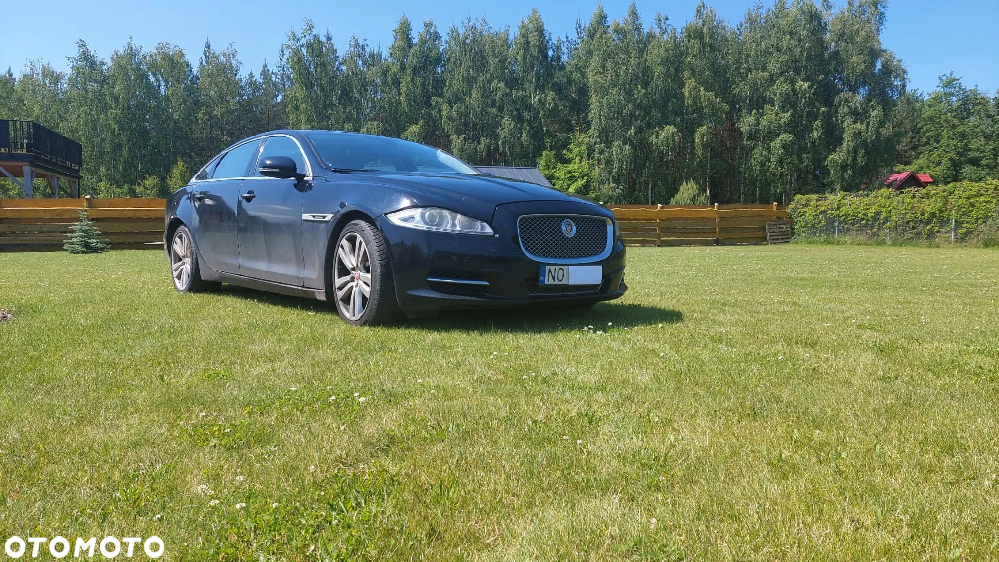 Jaguar XJ 5.0 V8 LWB Portfolio - 3