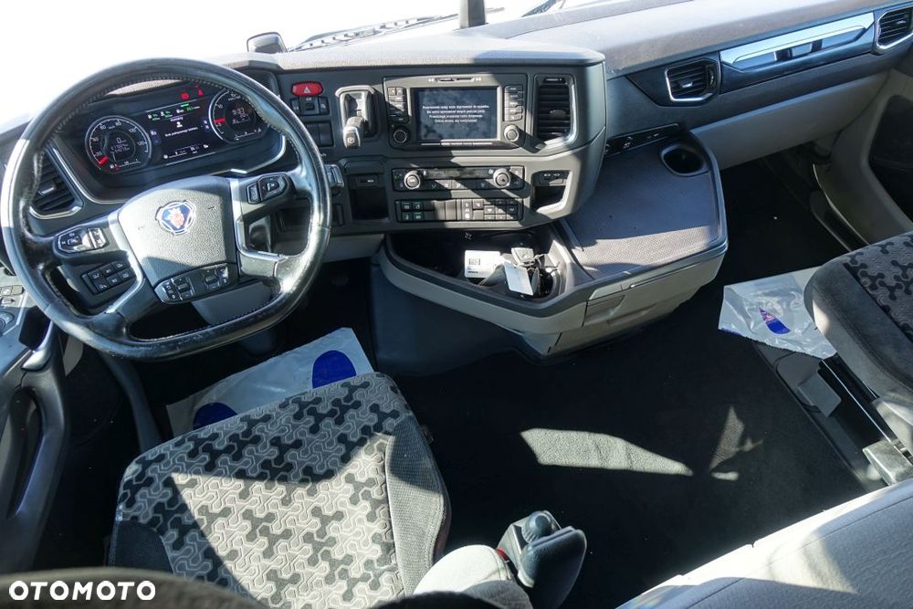 Scania S500 / EURO 6 / STANDARD / AUTOMAT / RETARDER / LODÓWKA / 2 ZBIORNIKI / KLIMATYZACJA POSTOJOWA / NAVI - 26