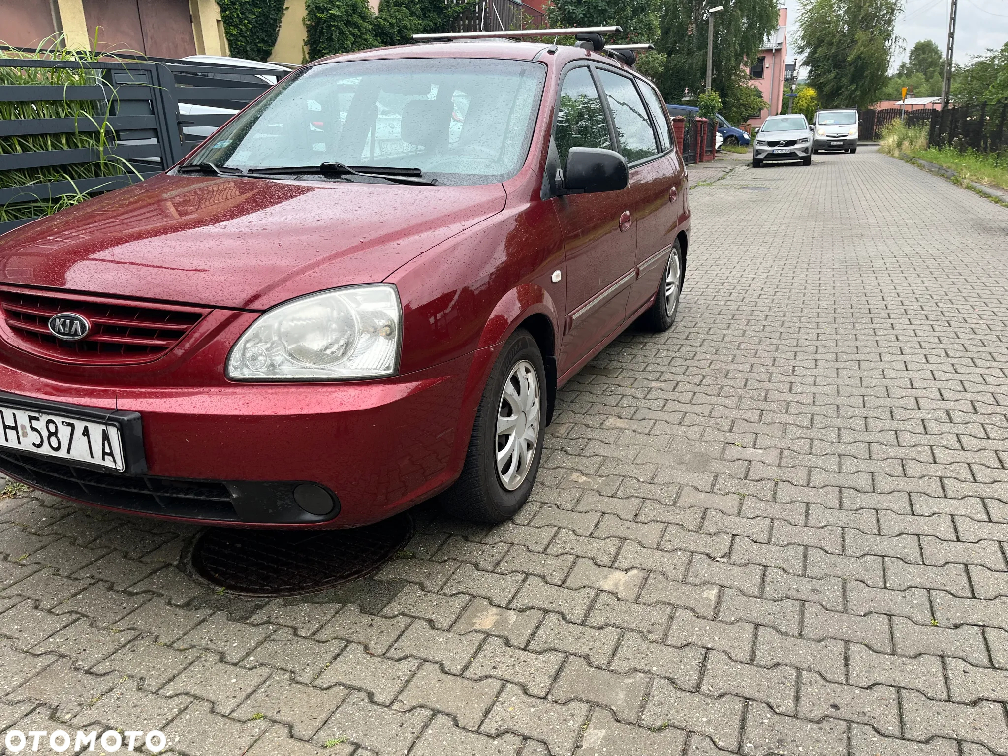 Kia Carens 2.0 CVVT LX - 14