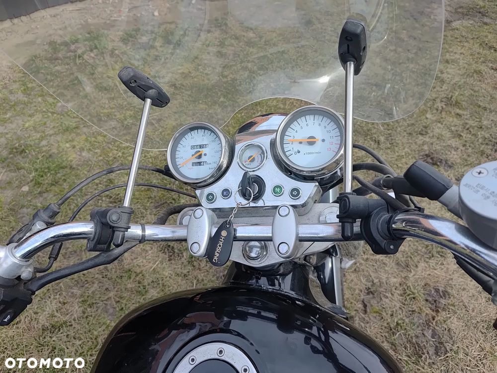 Hyosung Cruise II - 2