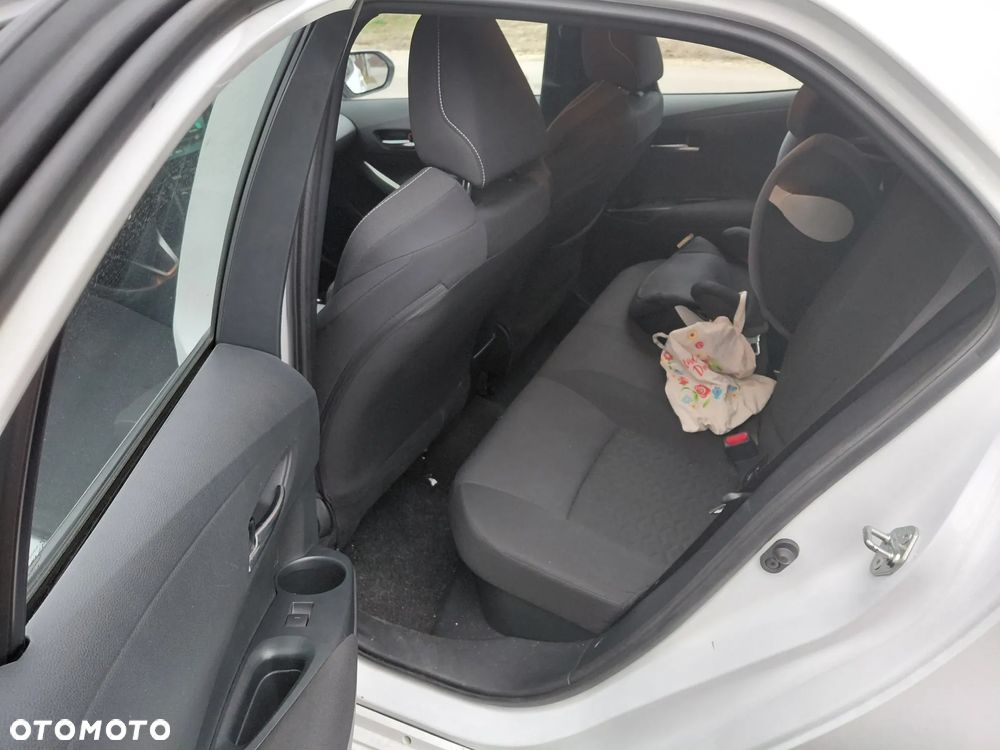 Toyota Corolla 1.8 Hybrid Comfort - 21