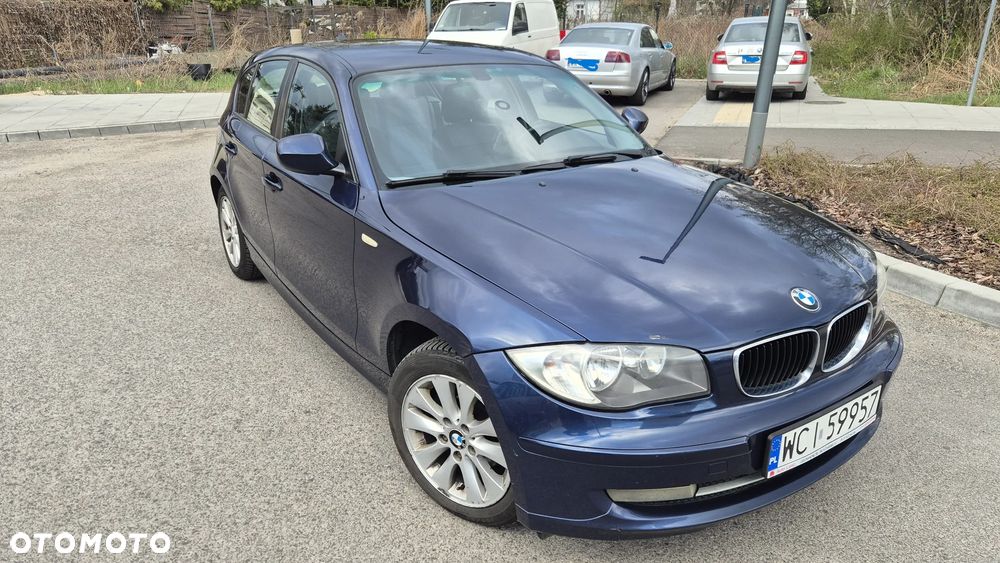 BMW Seria 1 116d DPF - 1
