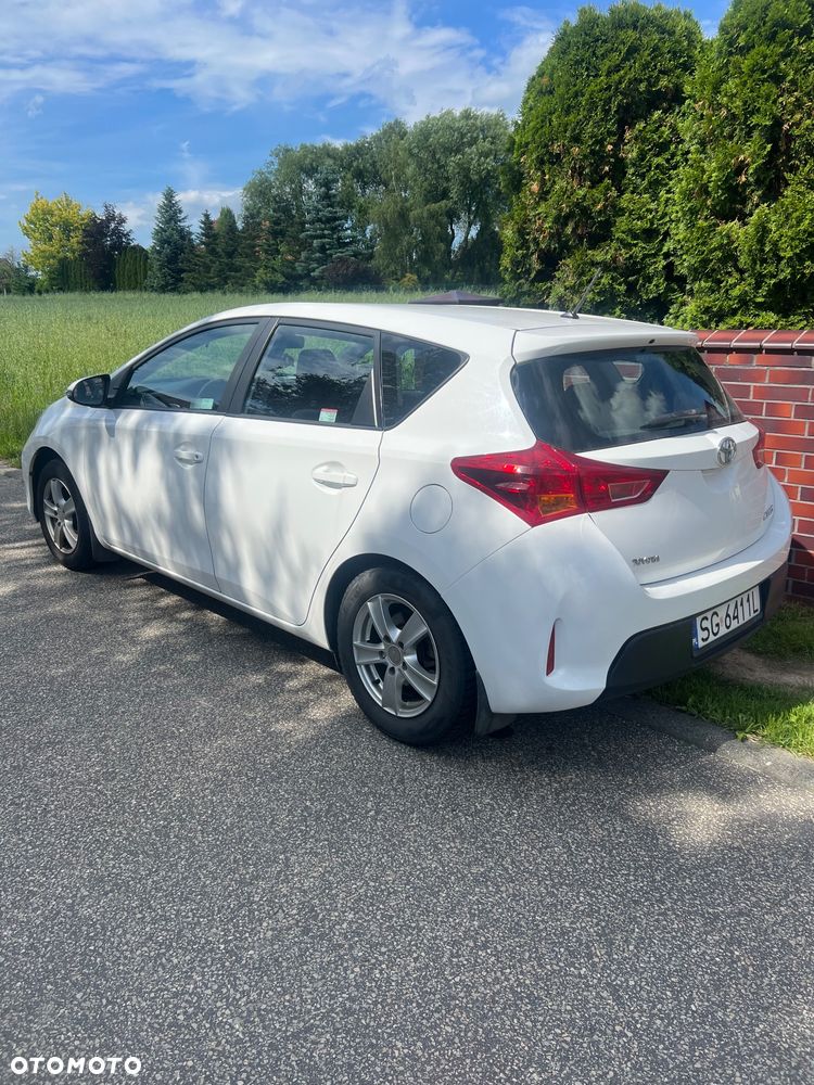 Toyota Auris 1.4 D-4D Active - 4
