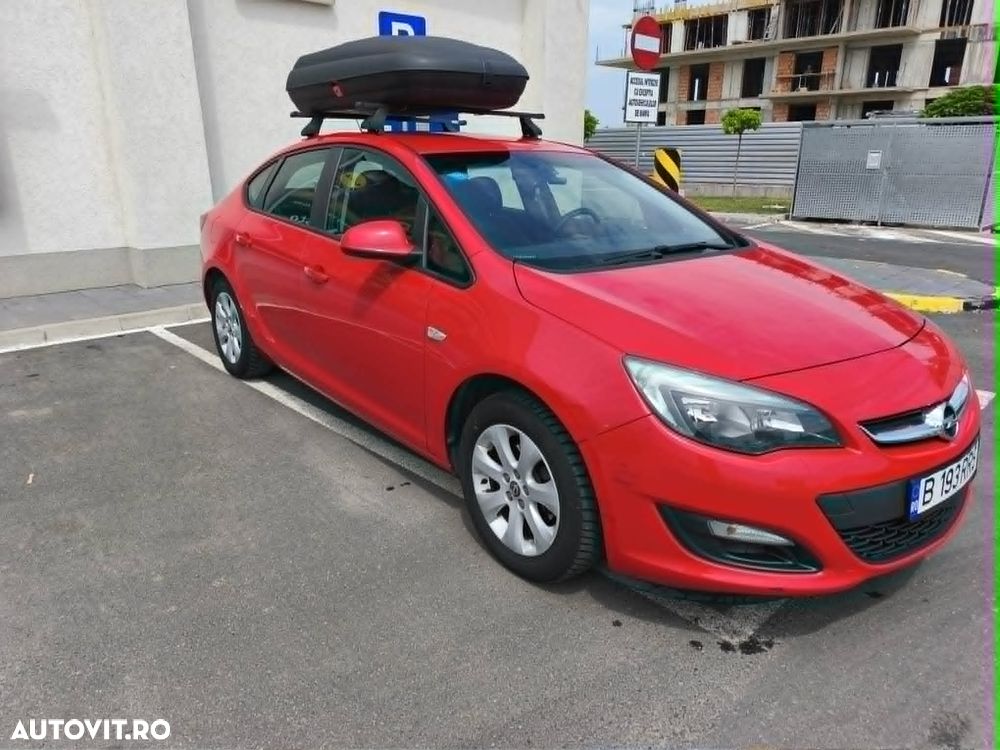 Opel Astra 1.4 Turbo ECOTEC Enjoy - 2