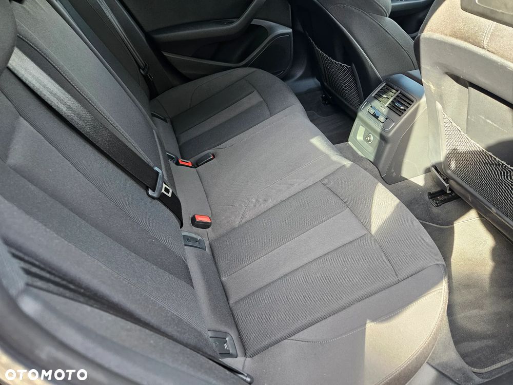 Audi A4 Avant 50 TDI quattro tiptronic S line - 25
