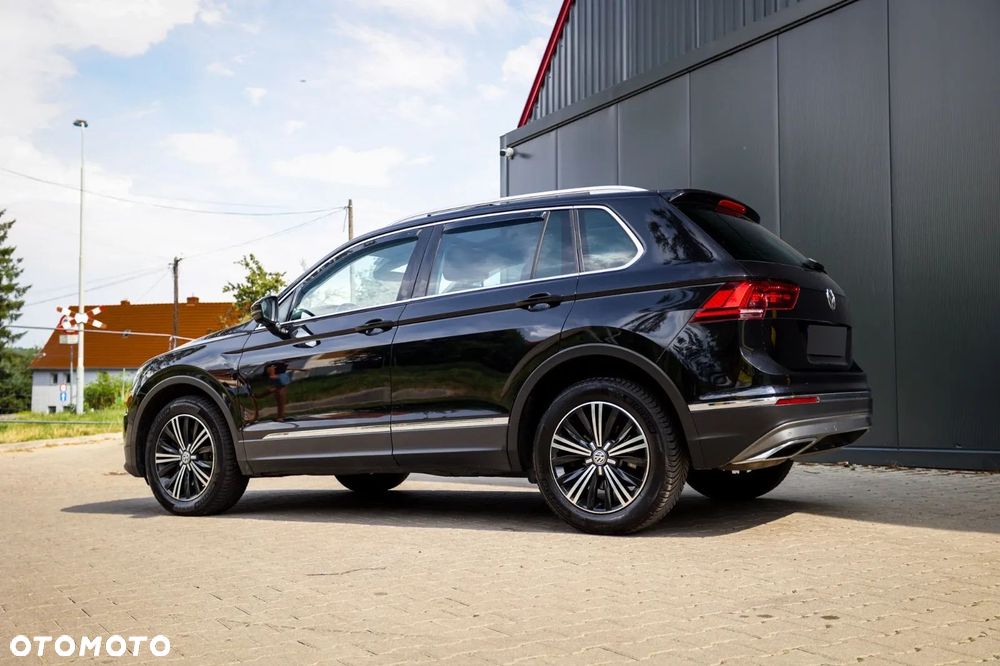 Volkswagen Tiguan 2.0 TDI SCR 4MOTION DSG Highline - 4