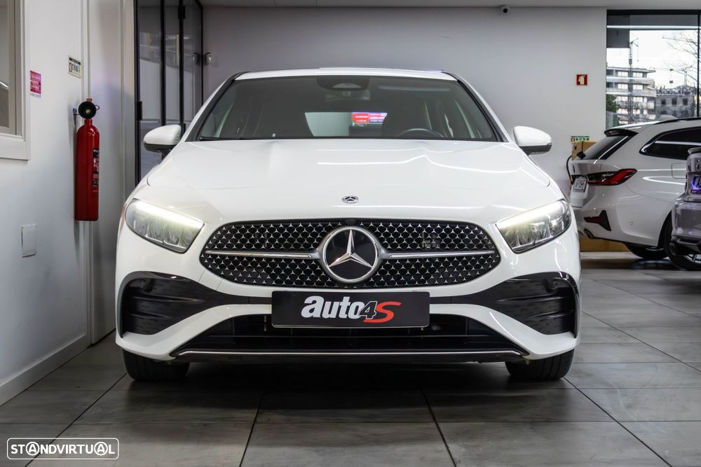 Mercedes-Benz A 250 e AMG Line - 3