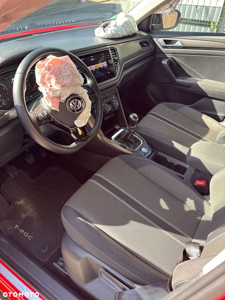 Volkswagen T-Roc 1.0 TSI OPF - 17