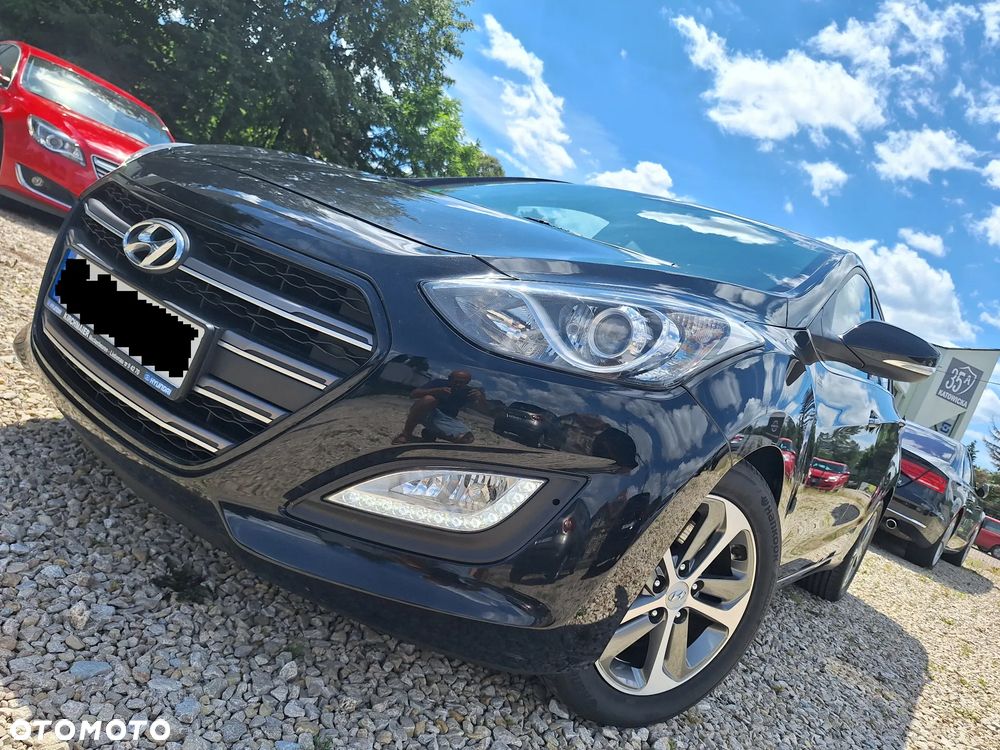 Hyundai i30 blue Kombi 1.6 GDi Passion - 5
