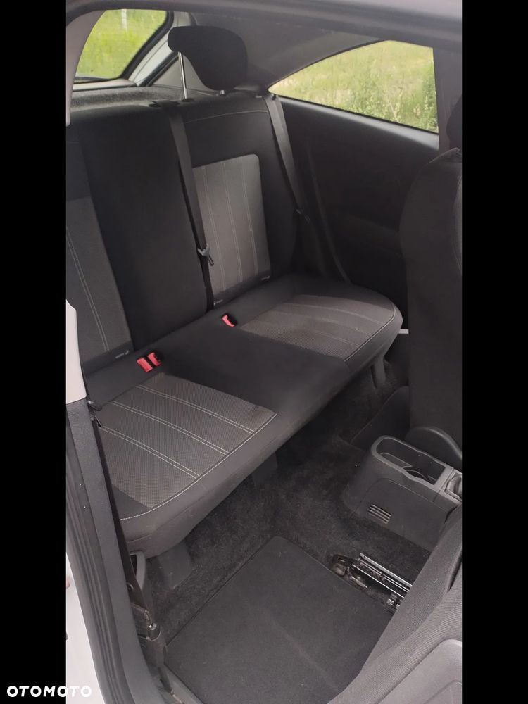 Opel Corsa 1.3 CDTI DPF - 15