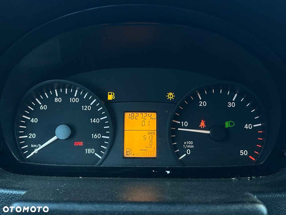 Mercedes-Benz Sprinter 906 - 36