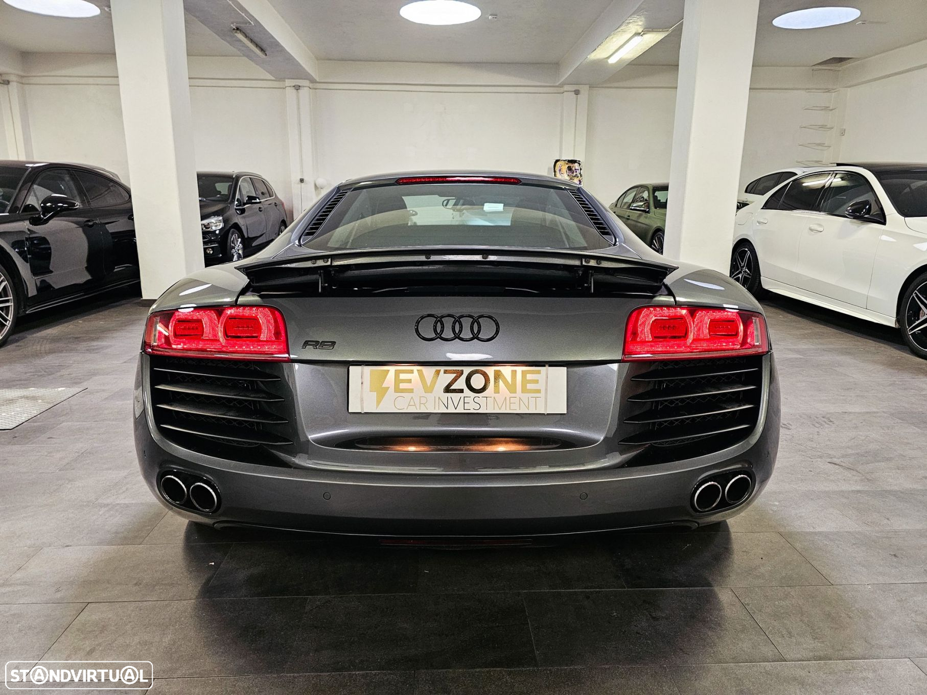 Audi R8 Coupé 4.2 FSI quattro R tronic - 12