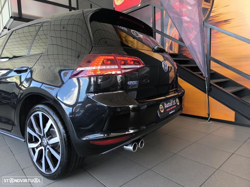 VW Golf 1.4 GTE Plug-In-Hybrid DSG - 38