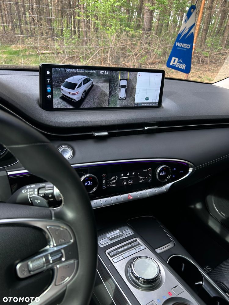Genesis GV70 - 26