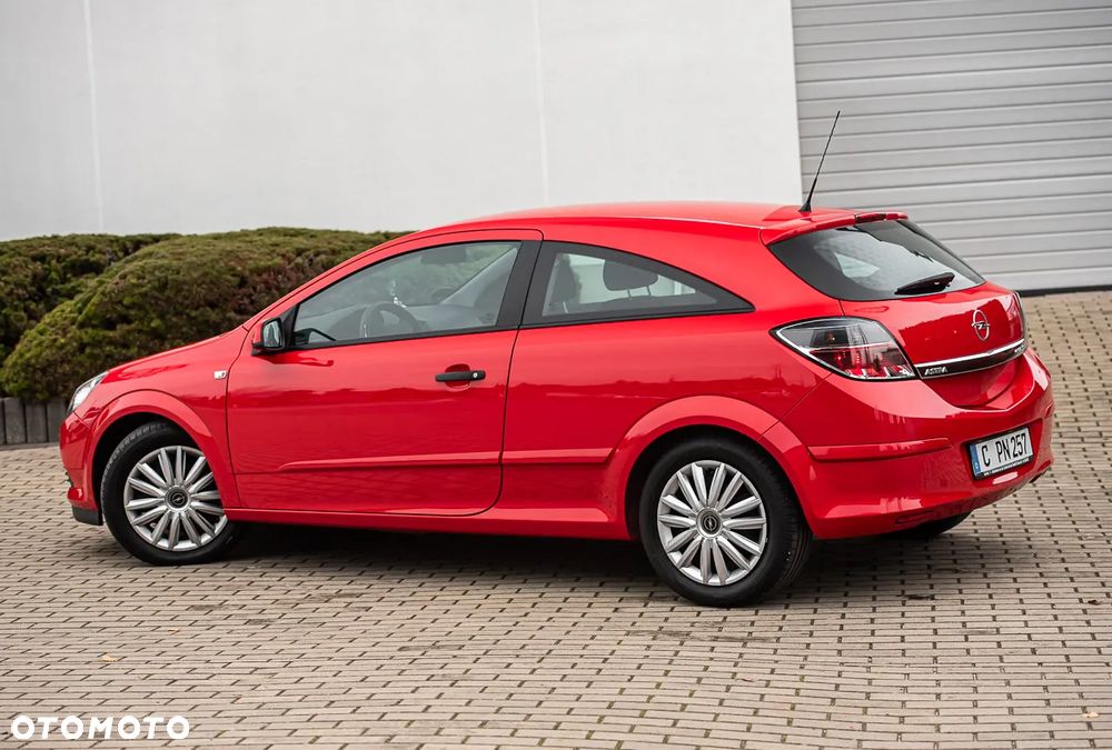 Opel Astra - 10