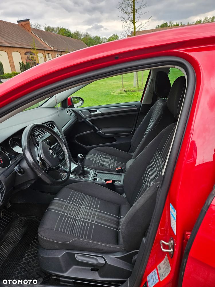 Volkswagen Golf 1.6 TDI BlueMotion Trendline - 10