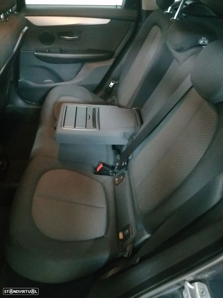 BMW 216 Active Tourer d Corporate Edition Business Edition - 20