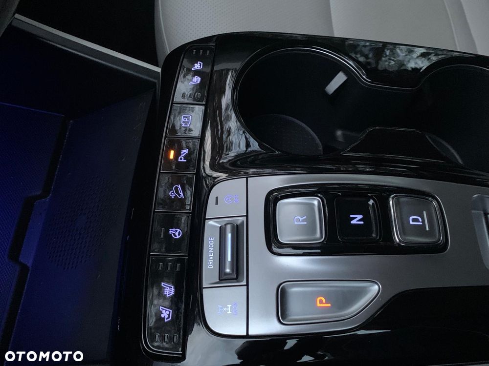 Hyundai Tucson 1.6 T-GDi HEV Platinum 4WD - 25