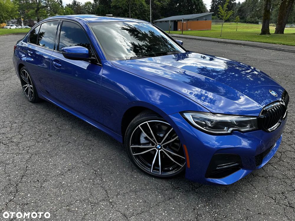 BMW Seria 3 330i M Sport - 13