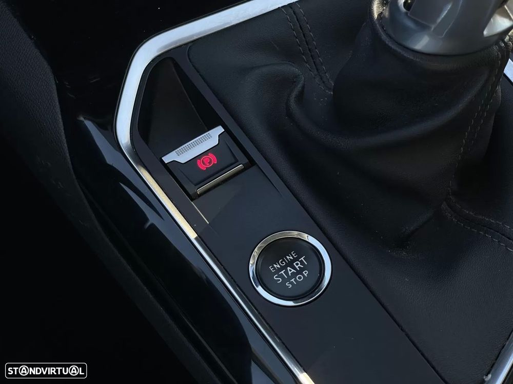 Peugeot 5008 BlueHDI 130 Allure - 32