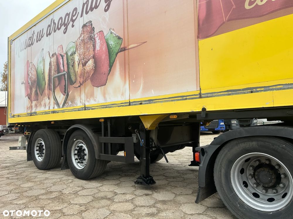 Schmitz Cargobull SKO 18 Z WINDĄ THERMO KING SL-100e / 2 OSIE / 22 PALETY / OŚ SKRĘTNA / ROLETA / SKRĘTNA OŚ NA OBROTNICY / IDEALNA POD DYSTRYBUCJĘ / ŚWIETNIE ZWROTNA KRÓTKA NACZEPA !! - 27