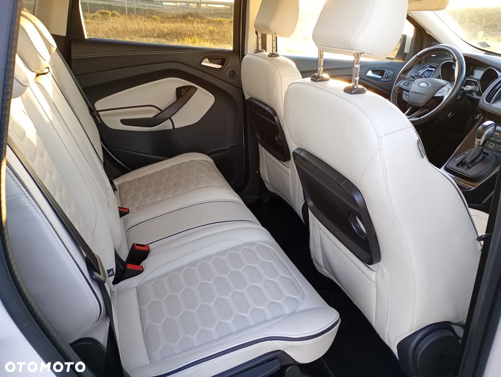 Ford Kuga Vignale 2.0 TDCi AWD - 10