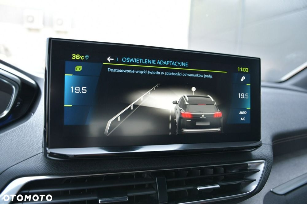 Peugeot 3008 1.6 PureTech HYbrid GT Line S&S EAT8 - 39