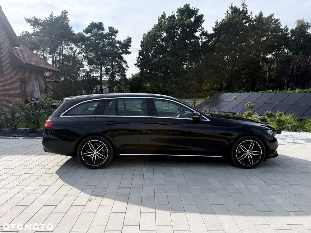 Mercedes-Benz Klasa E 220 d 9G-TRONIC - 5