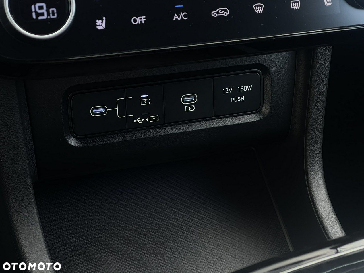 Hyundai Tucson - 30