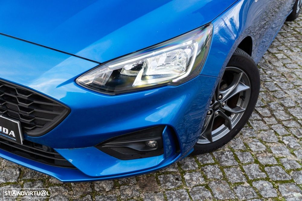 Ford Focus 1.0 EcoBoost MHEV ST-Line - 18