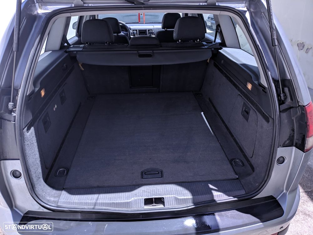 Opel Vectra Caravan 1.9 CDTi Executive - 8