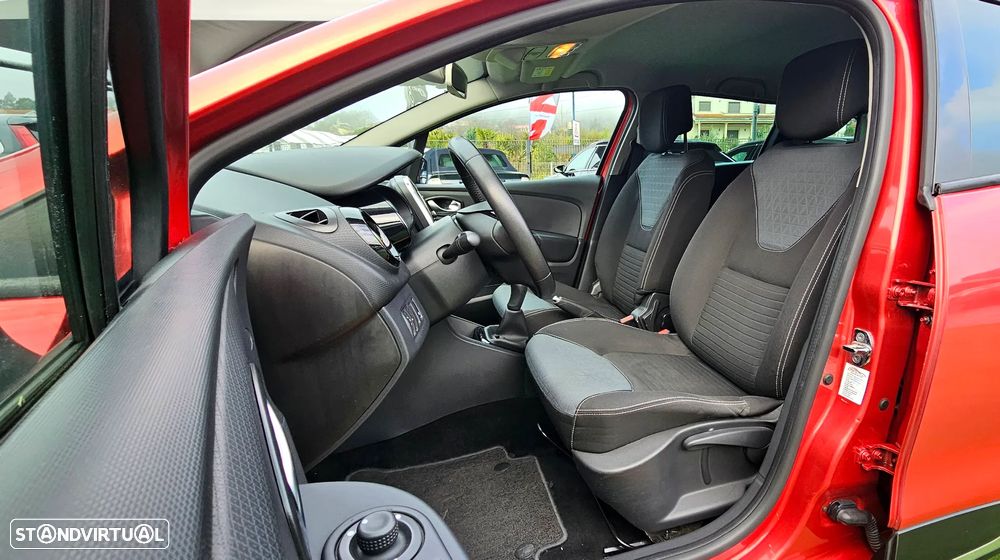 Renault Clio Sport Tourer 0.9 TCE Limited - 17