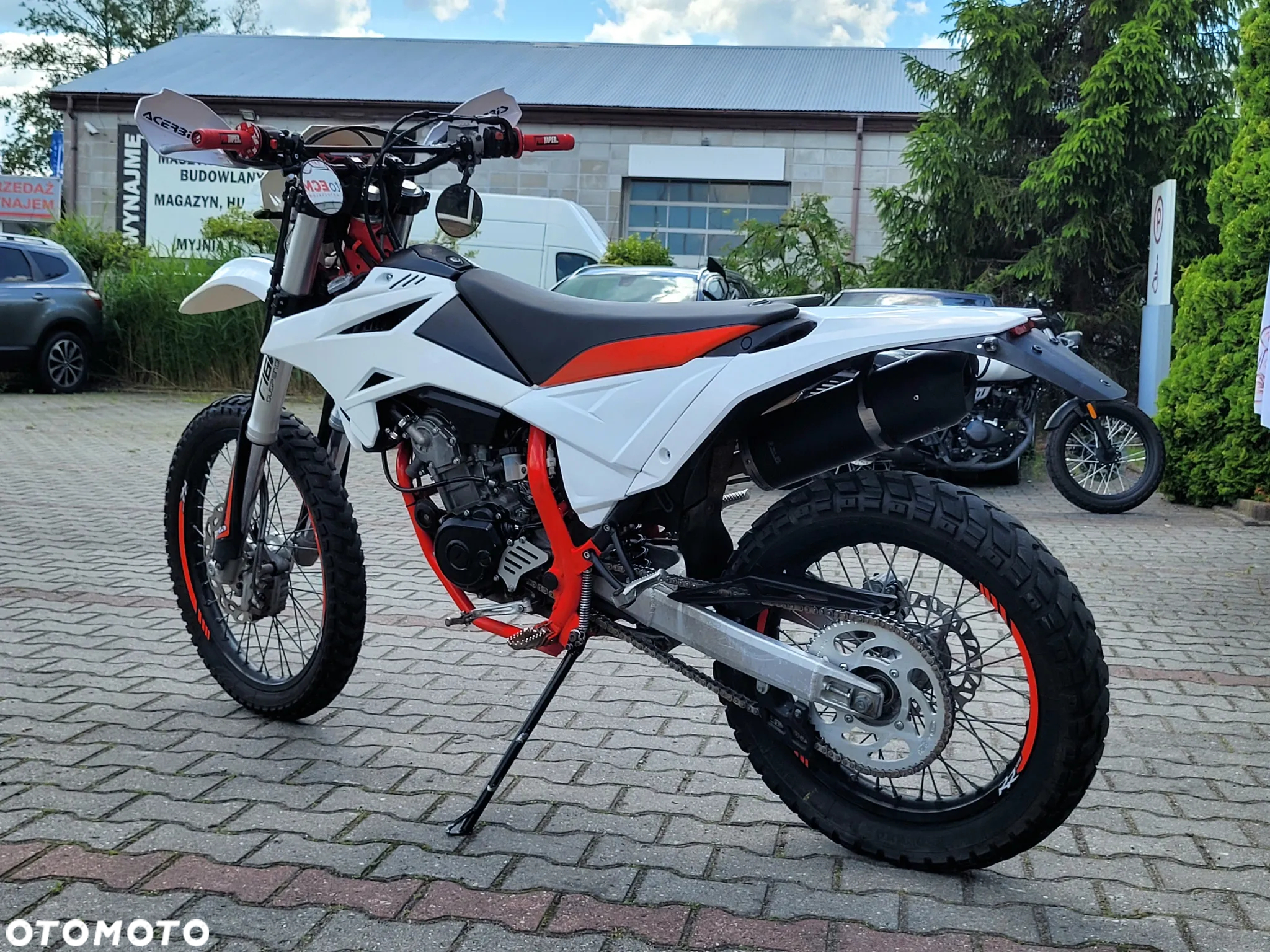 Beta RR - 16